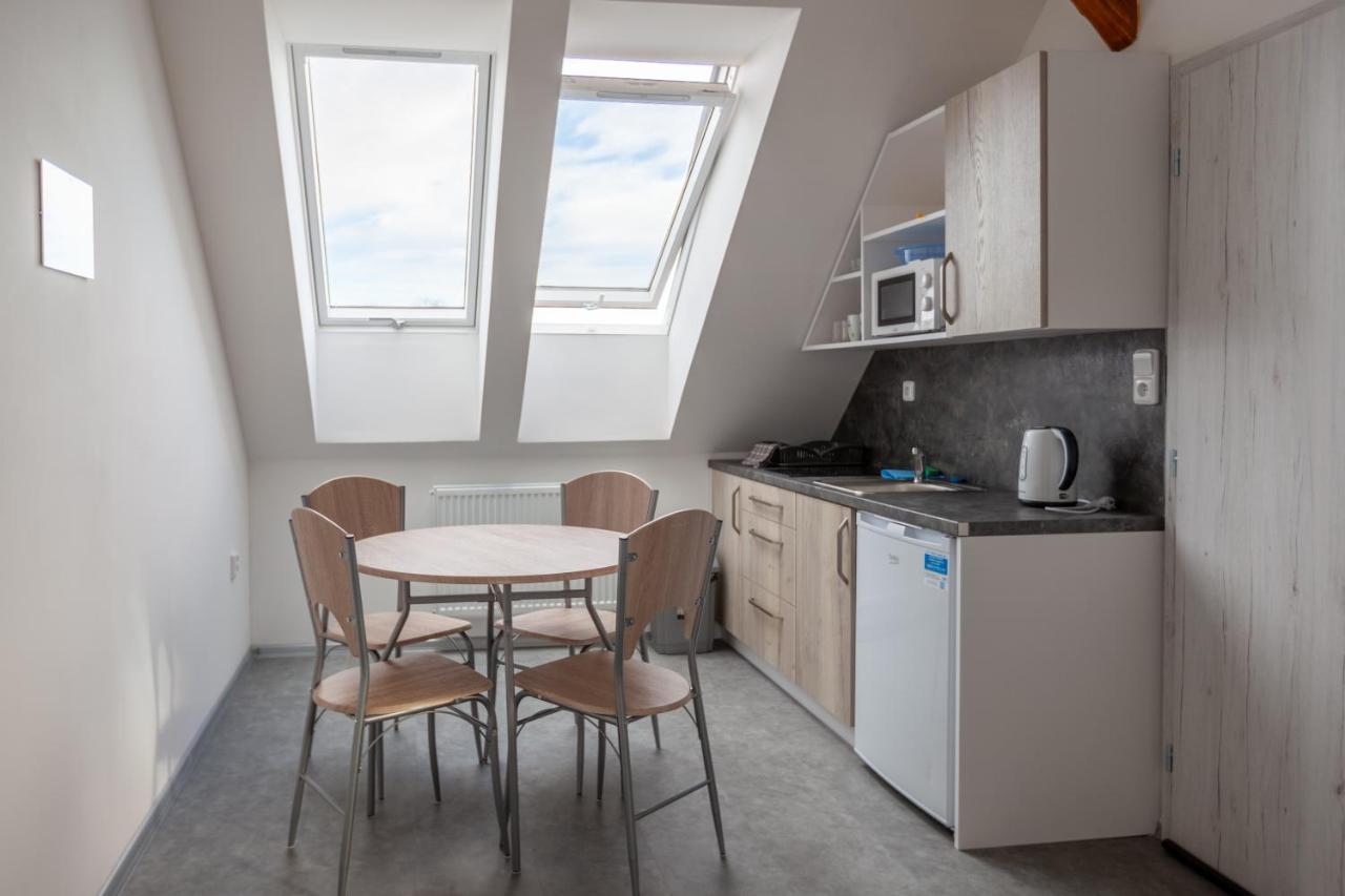 Apartmany Domek U Lesa Bitov Exterior photo